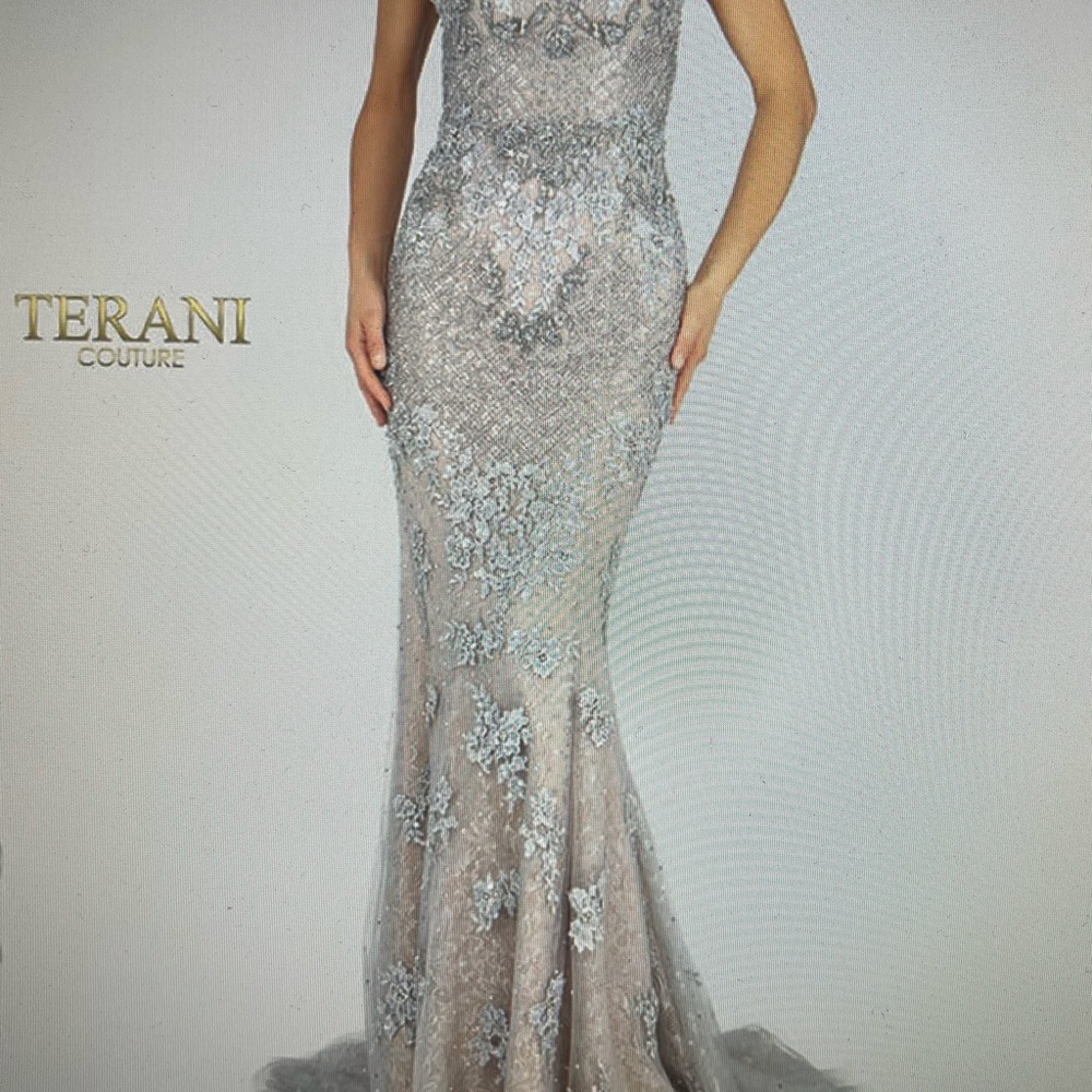 Terani Couture 1913GL9586 Sandstone Silver Size 12 off the shoulder neckline